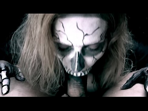❤️ Demon nighean sucking cock le a beul dubh agus slugadh cum. ️❌  Bhidio fucking  aig gd.extraclasswork.ru ❌❤